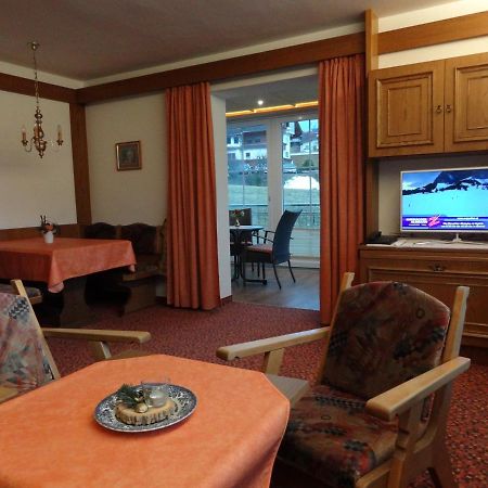 Appartements Loisachpromenade Ehrwald Bagian luar foto