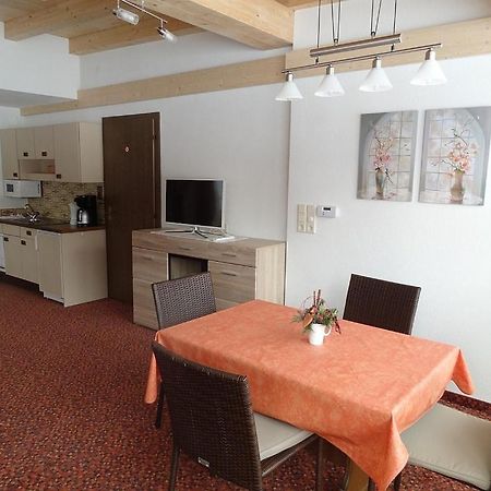 Appartements Loisachpromenade Ehrwald Bagian luar foto