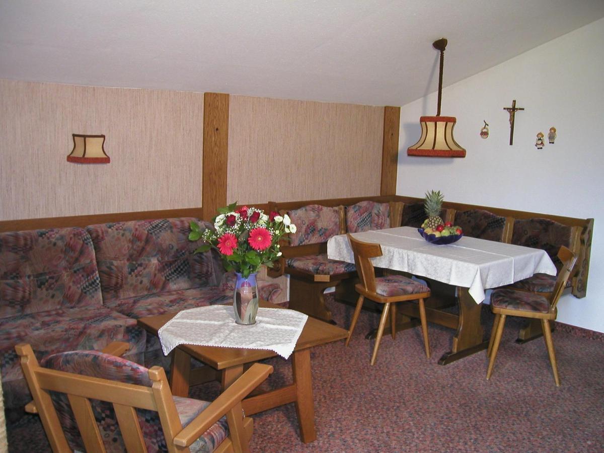 Appartements Loisachpromenade Ehrwald Bagian luar foto