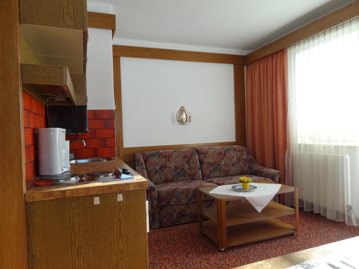Appartements Loisachpromenade Ehrwald Bagian luar foto