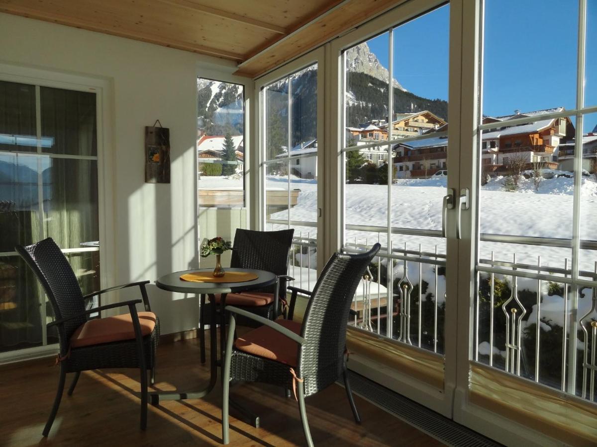 Appartements Loisachpromenade Ehrwald Bagian luar foto