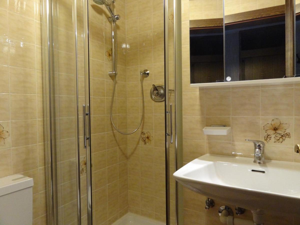Appartements Loisachpromenade Ehrwald Bagian luar foto