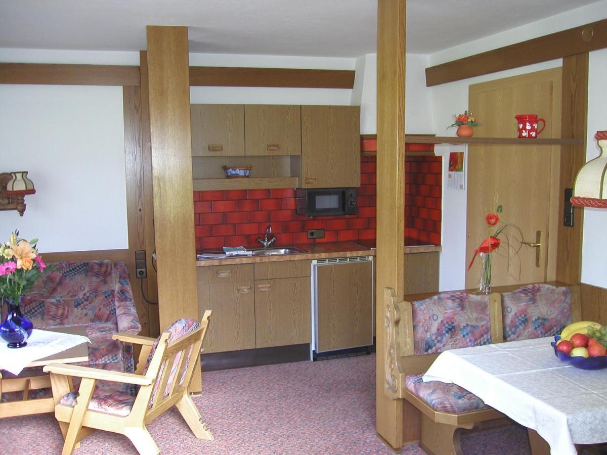 Appartements Loisachpromenade Ehrwald Bagian luar foto