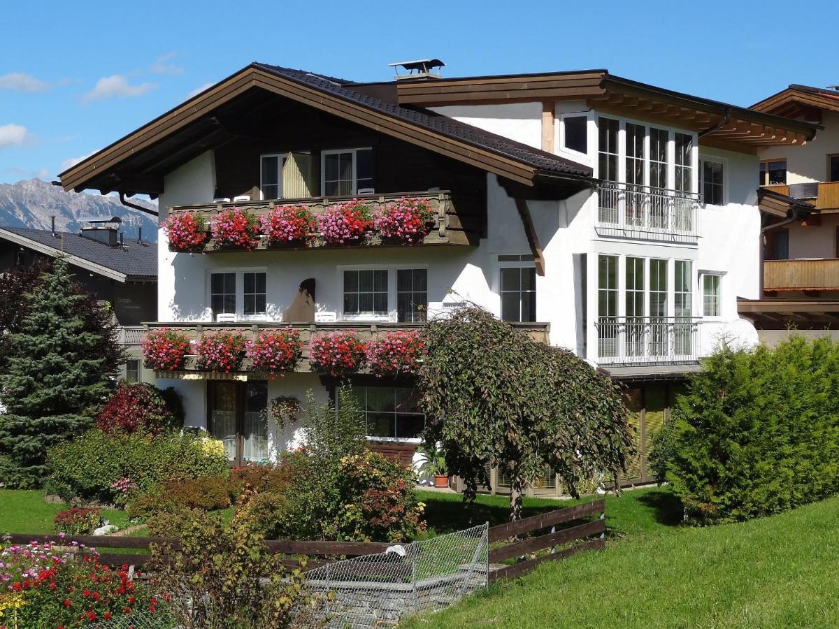 Appartements Loisachpromenade Ehrwald Bagian luar foto