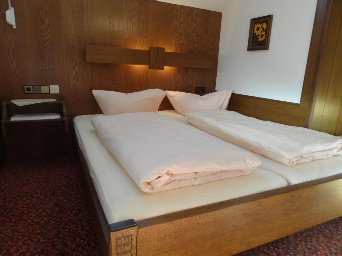 Appartements Loisachpromenade Ehrwald Bagian luar foto